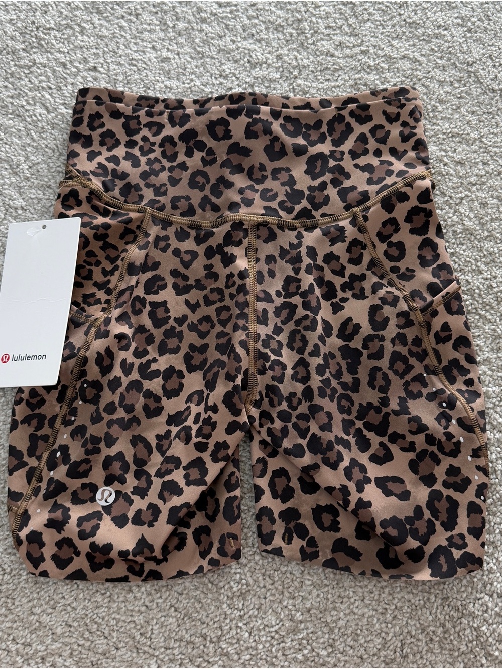 Lululemon Fast And Free High Rise Shorts - Leopard - Picture 2 of 3